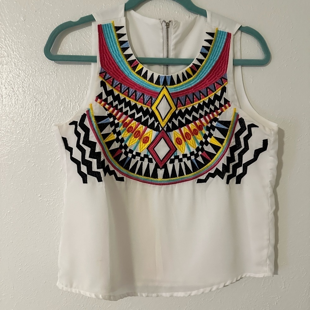 🌟SALE🌟embroidered colorful tank top - Picture 4 of 6